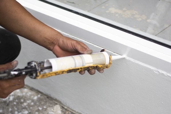 Caulk Replacement in Lake Zurich