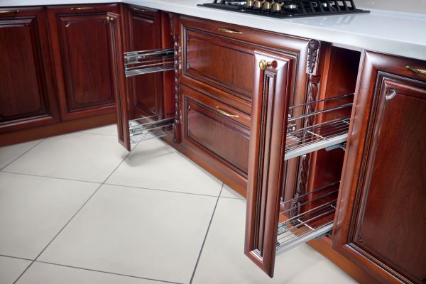 Cabinet Pull Installation in Lake Zurich