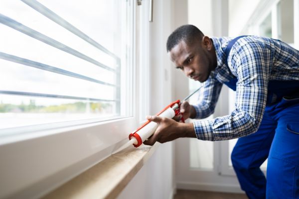 Caulk Repair in Lake Zurich