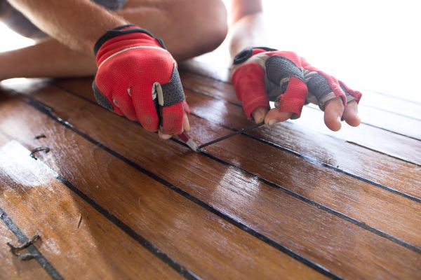 Deck Caulking in Lake Zurich